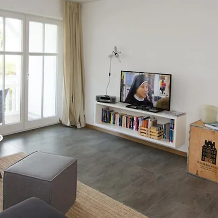 Apartment Seeschloss 7 Nur 2 Minuten Zum Mit Meerblick *