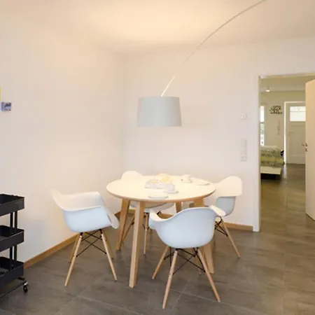 Apartment Seeschloss 7 Nur 2 Minuten Zum Mit Meerblick