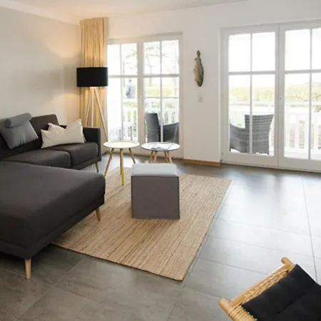 Seeschloss 7 Nur 2 Minuten Zum Mit Meerblick Apartman